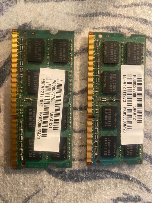 Pamięć RAM Samsung DDR3 2GB PC3-8500S (M471B5673FHO-CF8) 2GB x 2