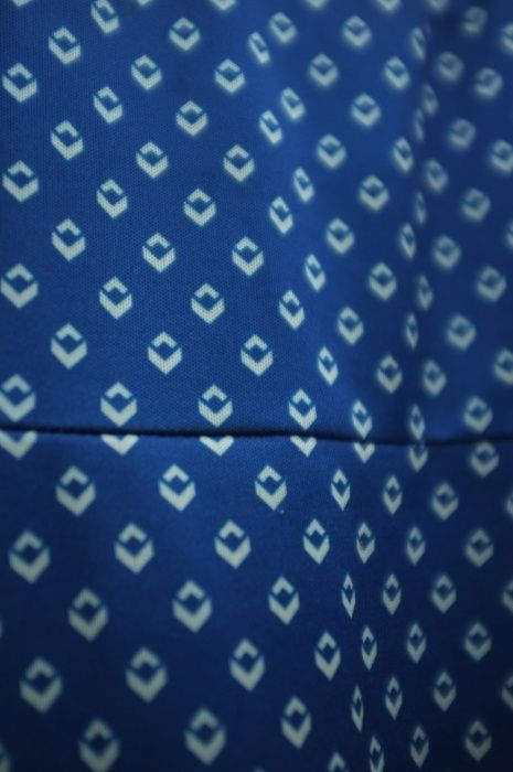 sukienka midi vintage 38/40/42 niebieska trapezowa wzór retro śliczna
