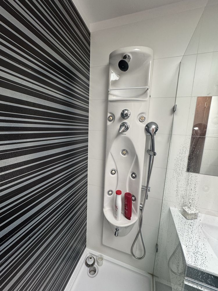 Coluna de Duche com Hidromassagem