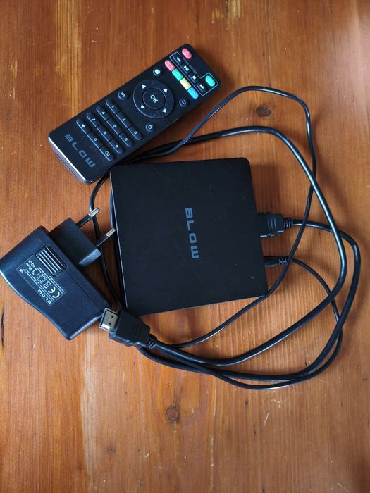 BLOW Odtwarzacz multimedialny Android TV Box