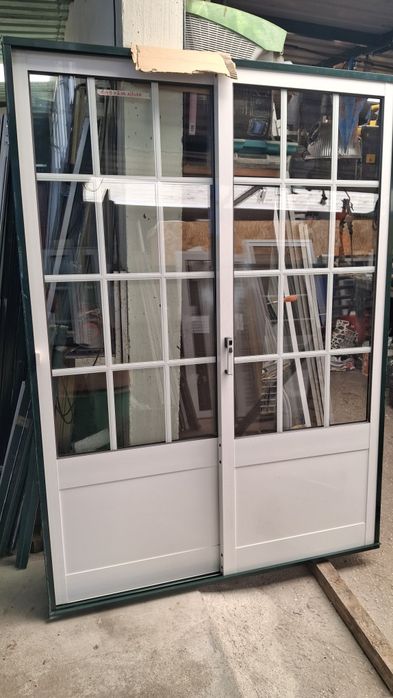 Sacadas aluminio vidro  duplo