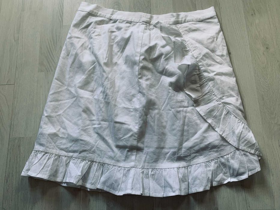 spódniczka biała, letnia - bez metki, wymiary w opisie