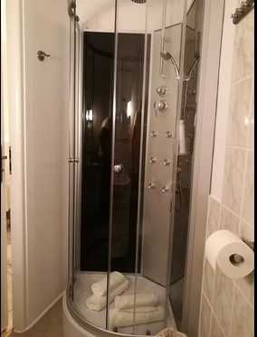 Przytulny i gustowny apartamencik z łazienką. Pokój, nocleg. Łódź