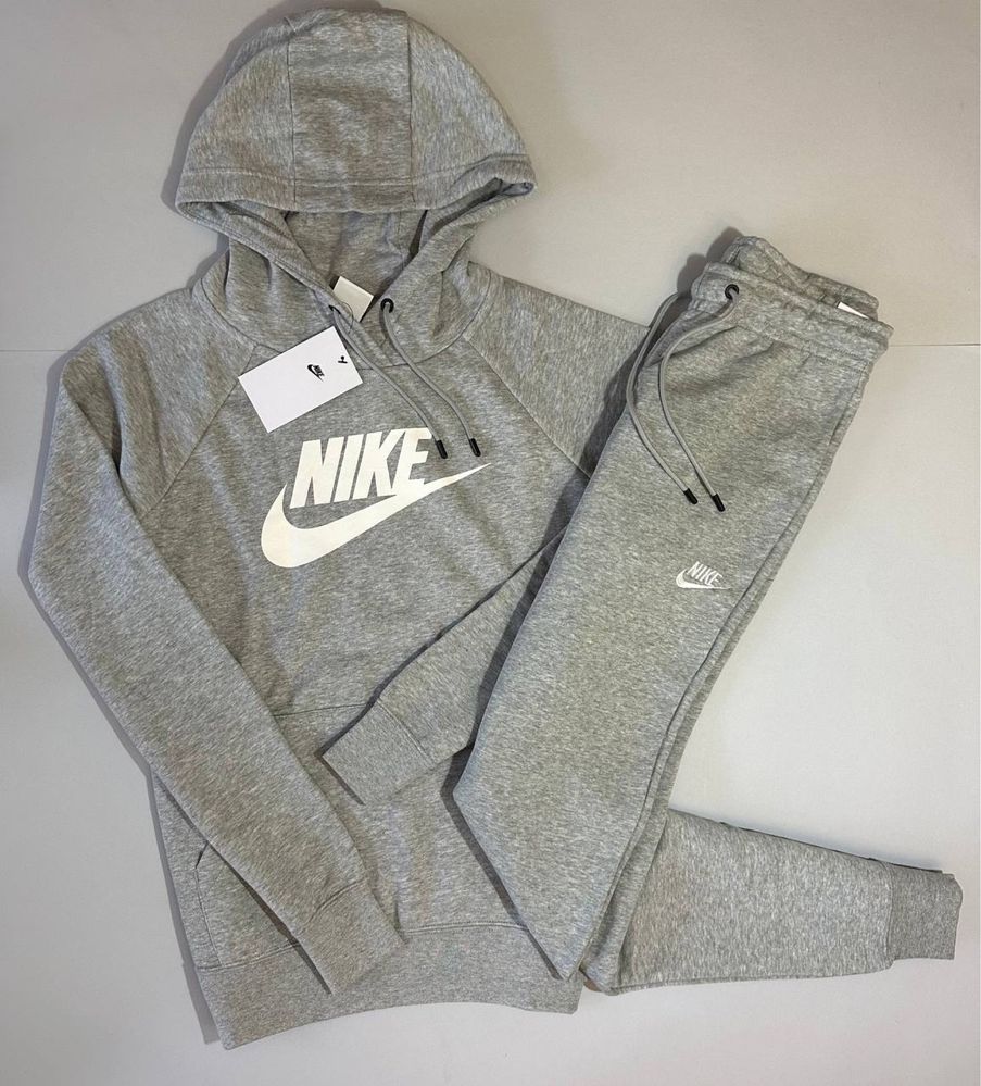 Женский спортивный костюм Nike sportswear,swoosh,jordan