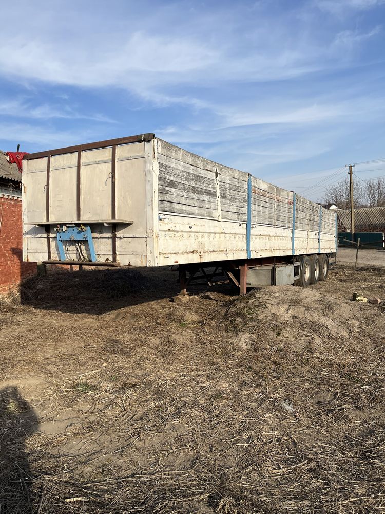 Ackermann fruehauf напівприцеп