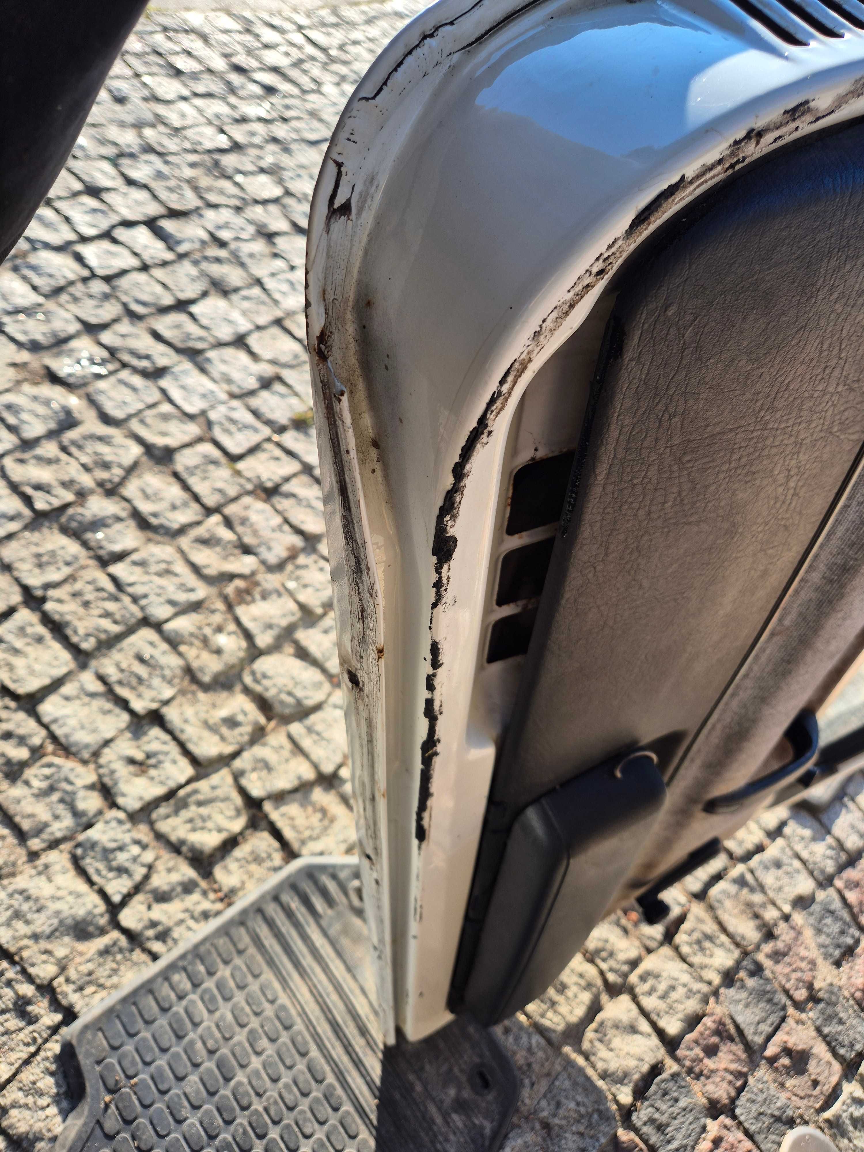 drzwi przednie lewe lewy przód vw polo II coupe 3 drzwi oryginał igła