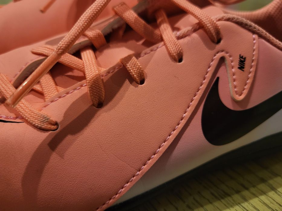 Buty korki żwirówki nike 34