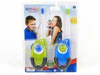 Walkie Talkie, Adar