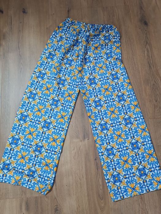 Spodnie letnie, szerokie