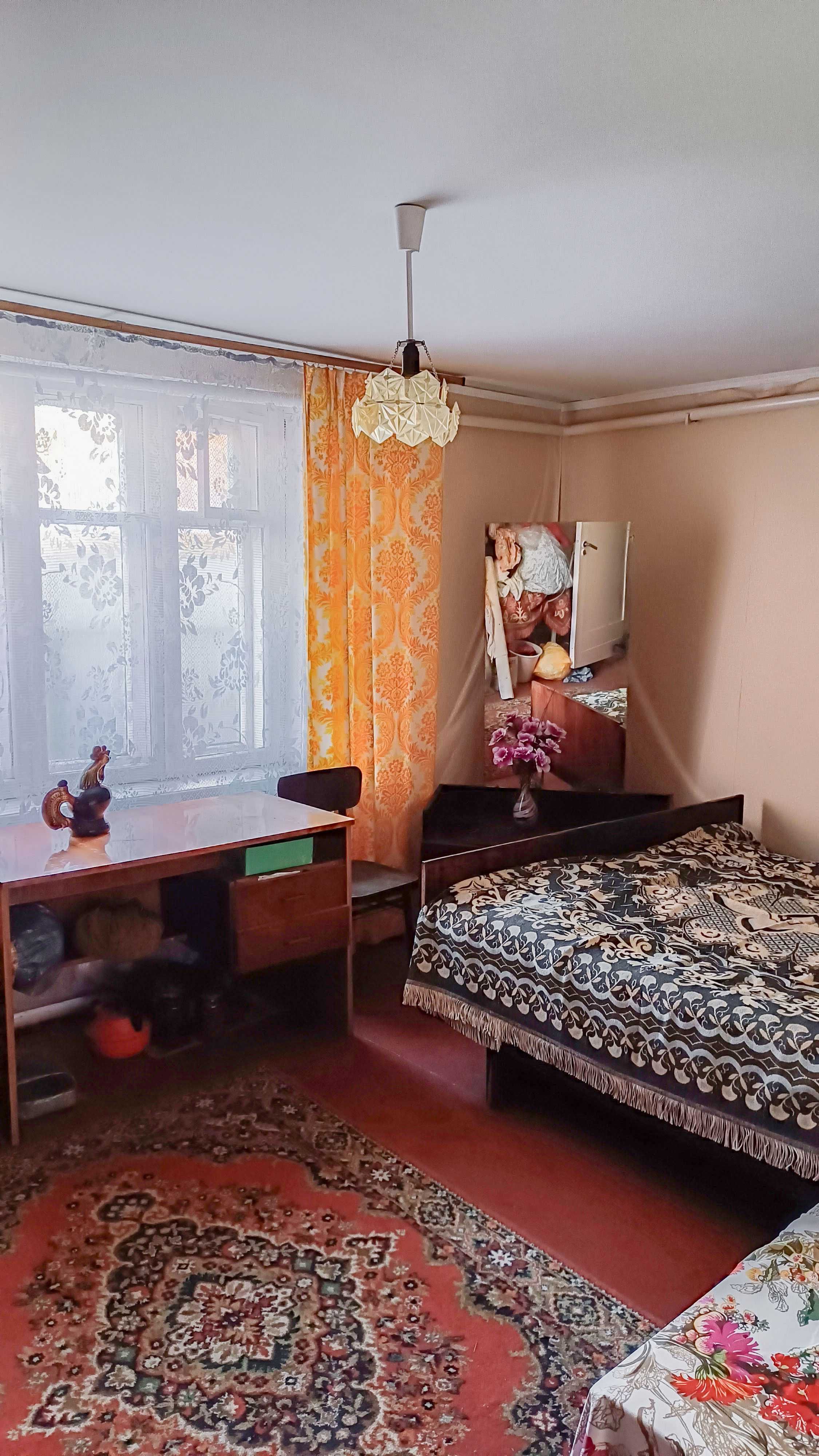 Частина будинку в центрі, Рівне