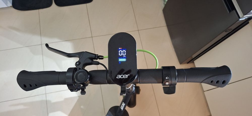 Hulajnoga Acer ES Series 5 Advance NA GWARANCJI DO 16.06 2027 ROKU