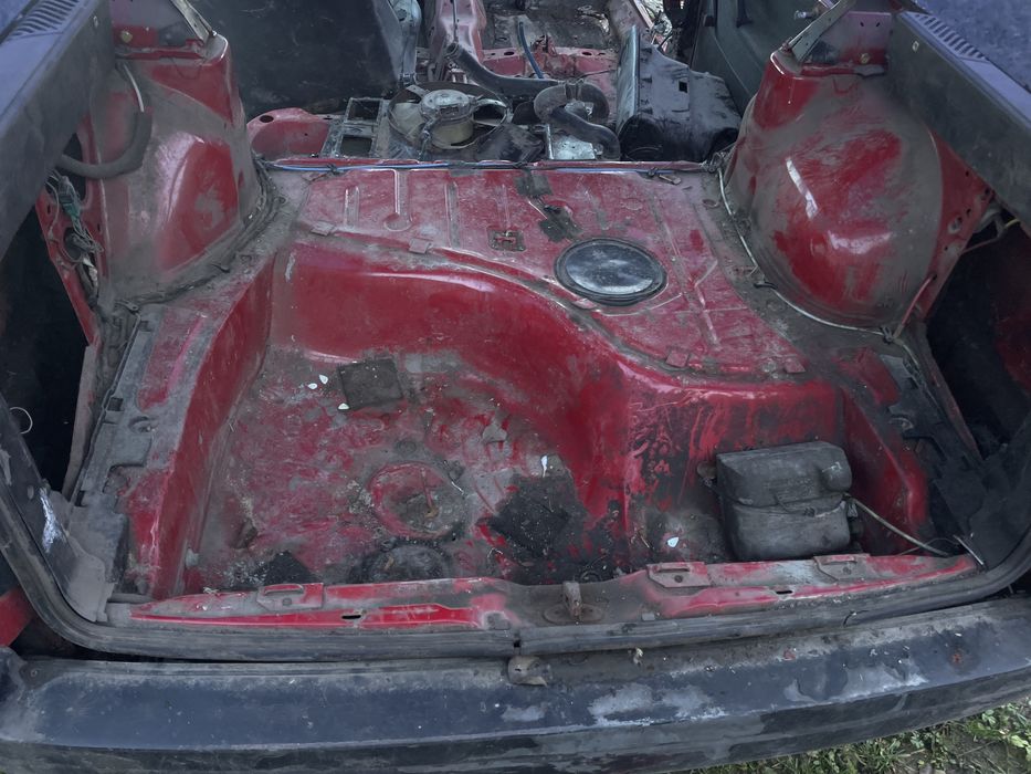 Продам Пасат Б3 розібраний 1.9 турбо дизель