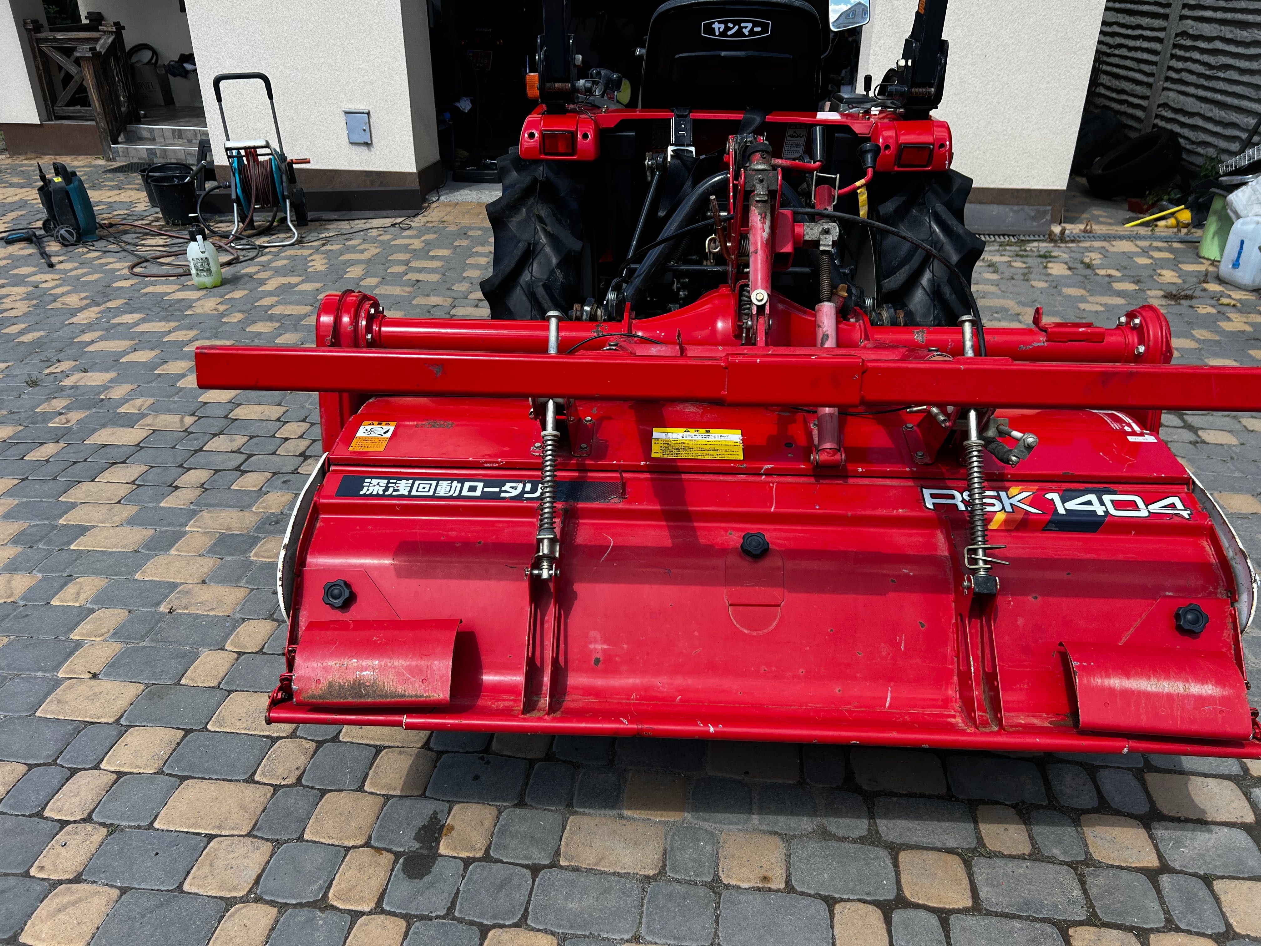 Продам мінітрактор Yanmar f210