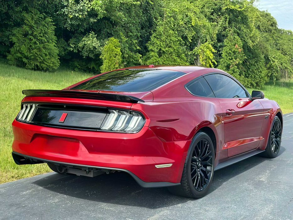 Ford Mustang GT      2015