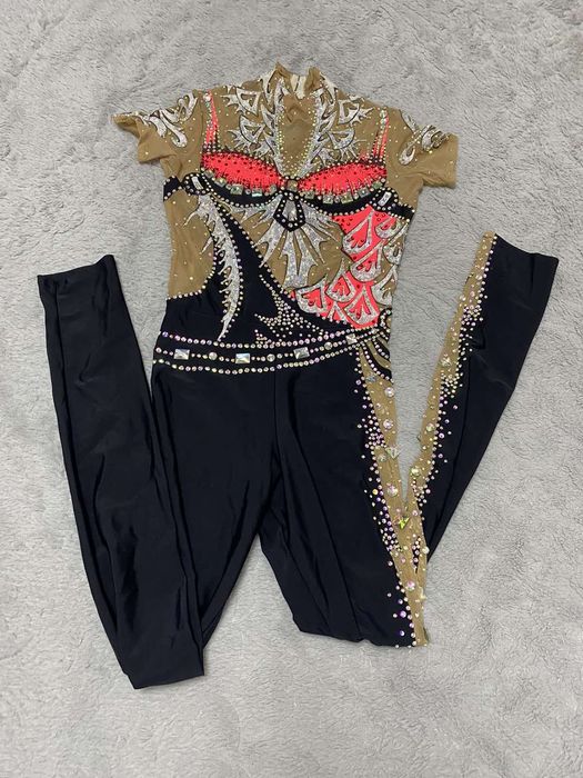 Комбинезон для гимнастики