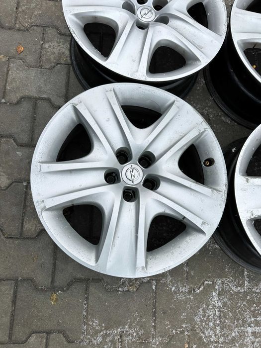 5x105 7j x 17" et42 OPEL OE felgi stalowe strukturalne