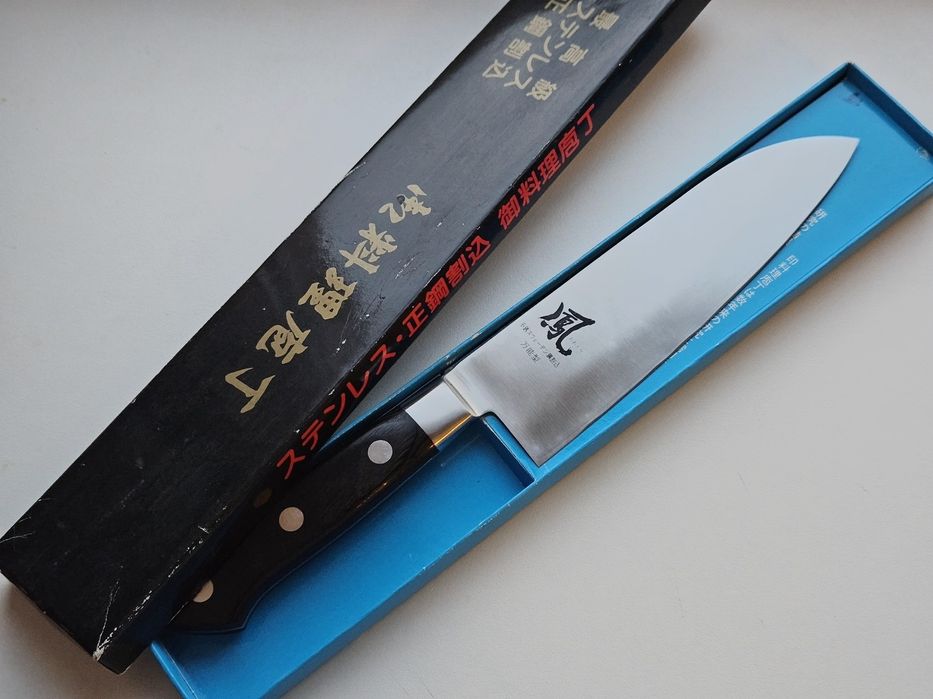 Nóż Kuchenny Japoński Santoku 18cm