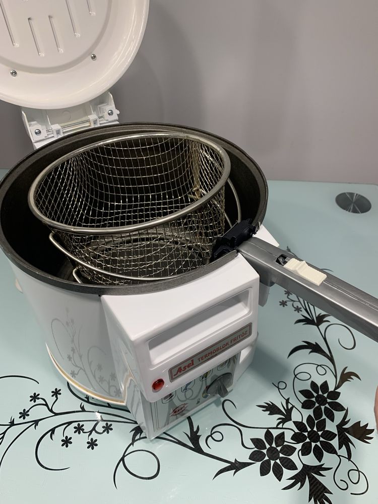 Продам фритюрницю Електрофритюрниця Asel Турція