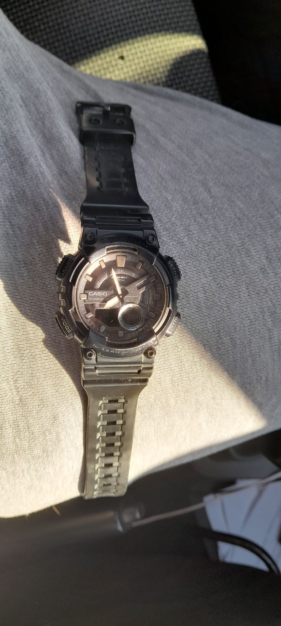 Годинник Casio aeq110