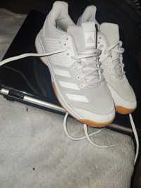 Buty sportowe adidas rozmiar 33