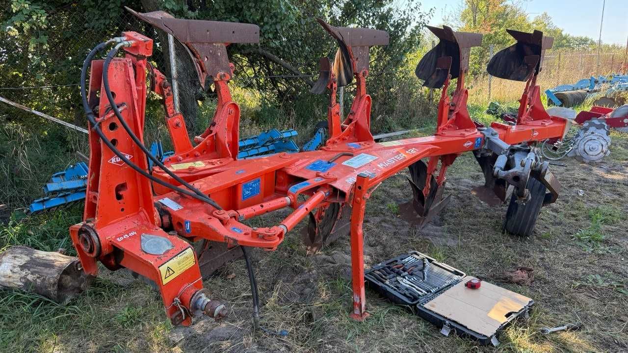 Kuhn Multi Master 121, 4 корп. (3+1)