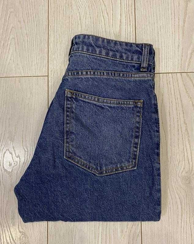 Жіночі джинси MOM jeans H&M
розмір S (36)
