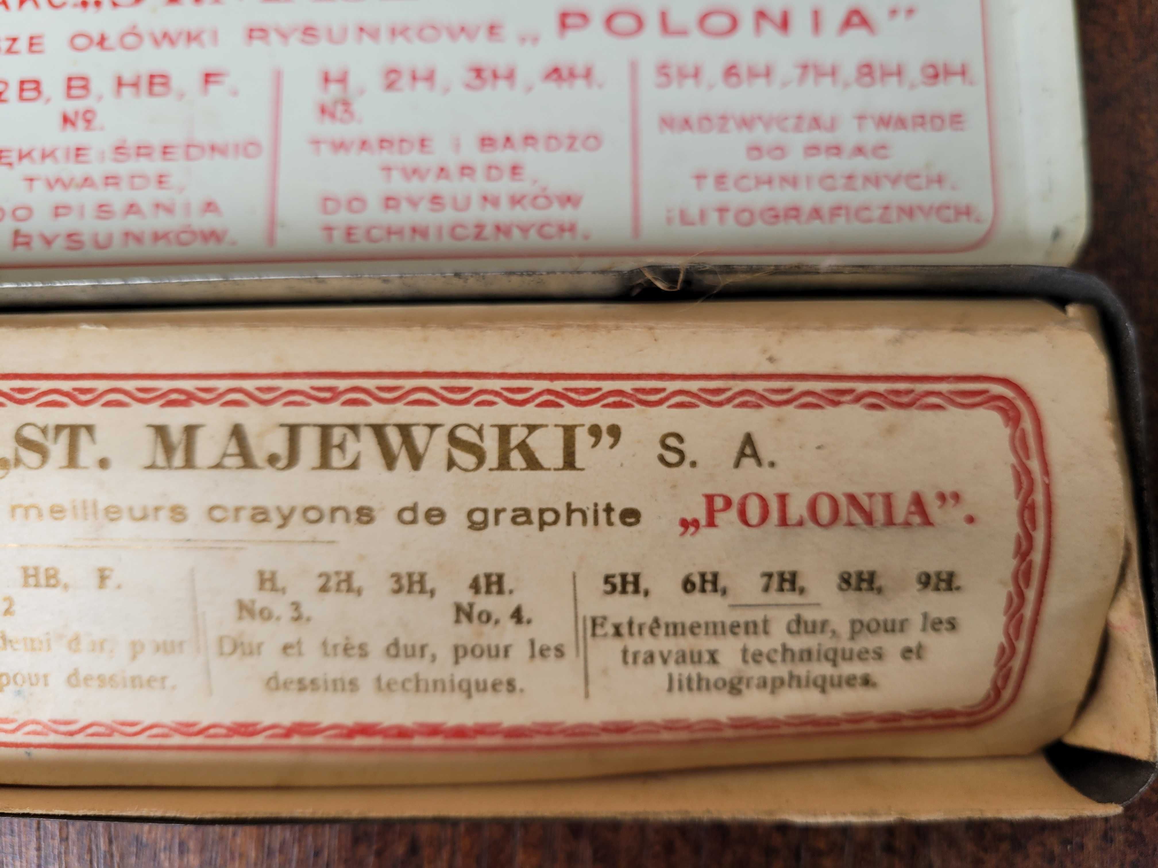 Stare przedwojenne pudełko na ołówki St.Majewski.
