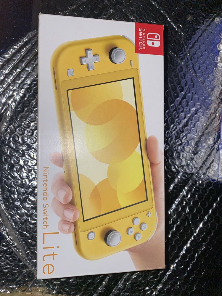 Nintendo switch lite