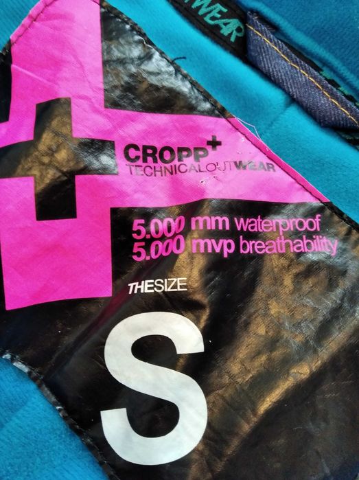 Spodnie snowboardowe narciarskie Cropp roz. S membrana
