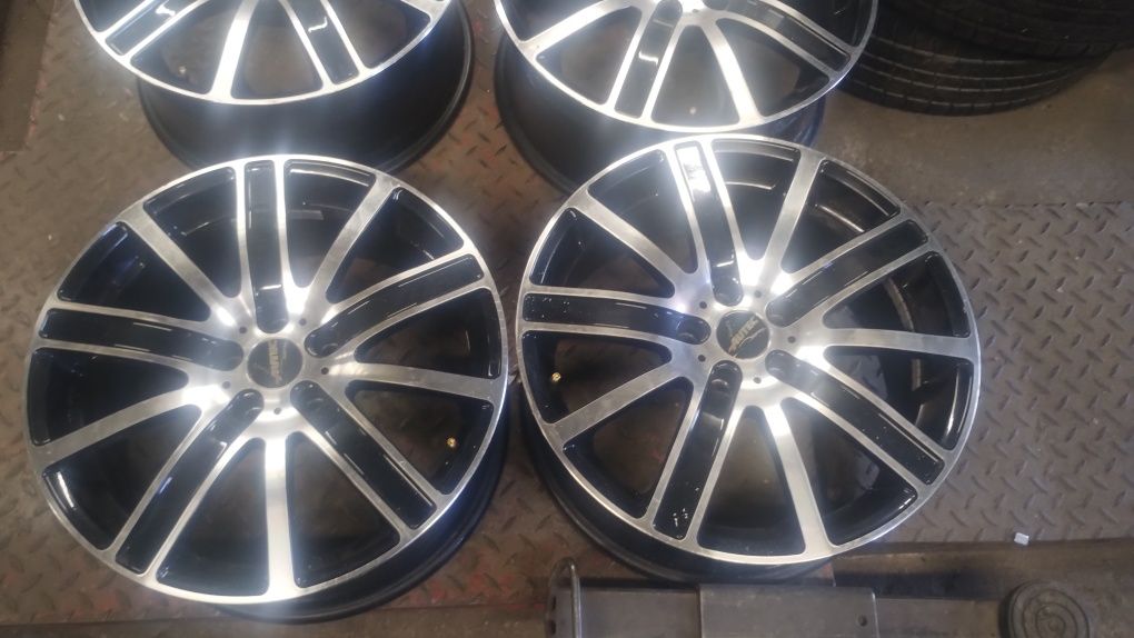 5x112 18 cali 8j et 35 autec felgi aluminiowe Topczewski Team