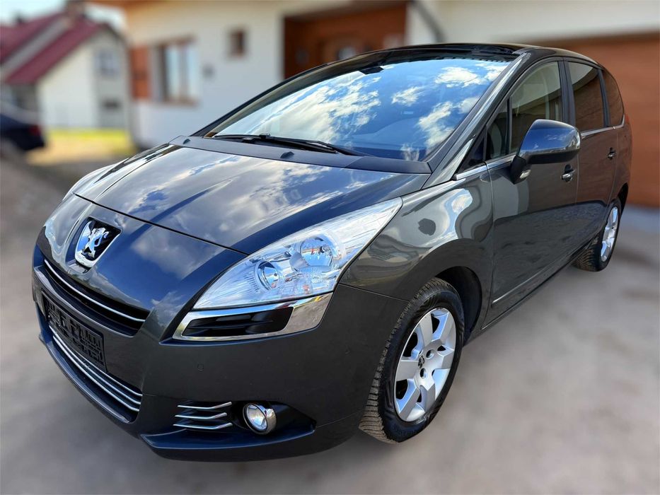 **Peugeot 5008 **2014** 7os. ** 1.6 120 km VTi **230 tys. km.**