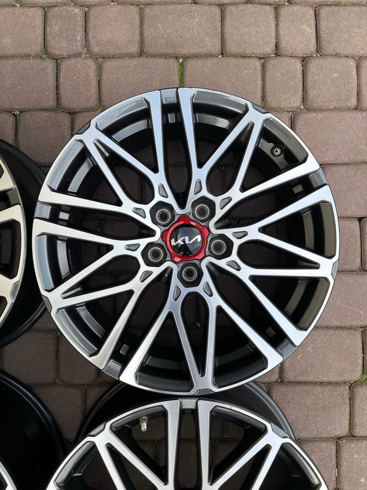 Oryginalne alufelgi Kia 5x114,3 18 CZUJNIKI Proceed Ceed Soul Optima