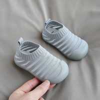 Взуття дитяче - макасіни