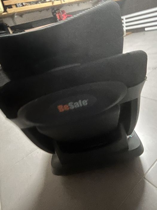 Cadeira para bebe em super estado.
