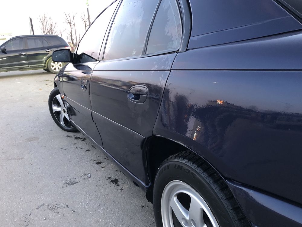 Opel omega b rest 2.2 benzinas