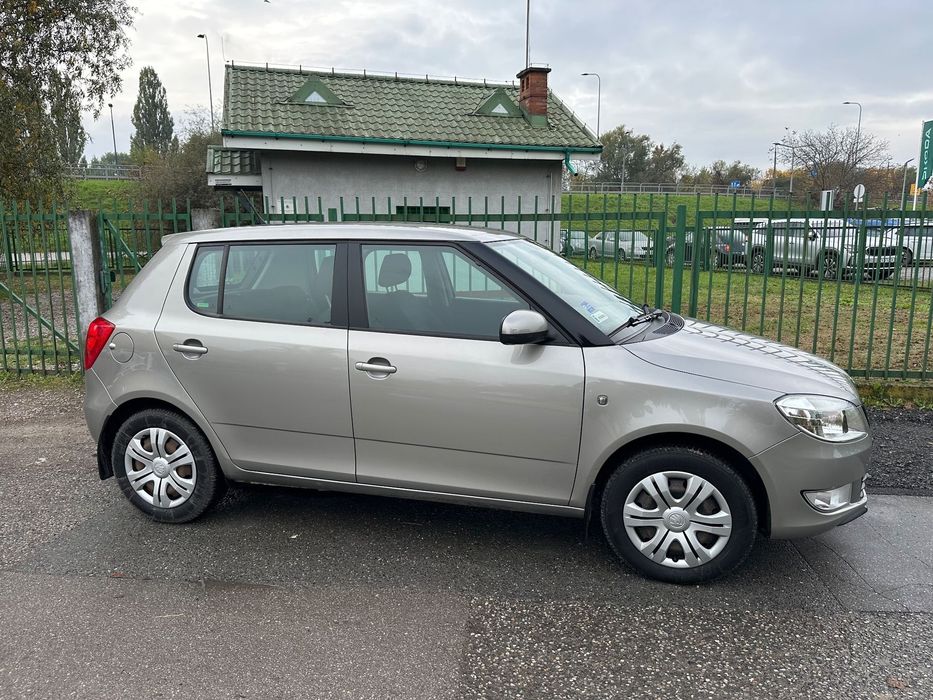 Skoda Fabia Salon Polska*Automat*Serwis*Czujniki Parkowani