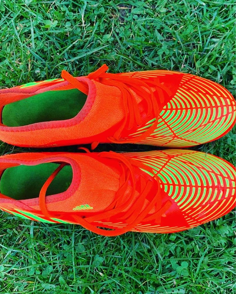 Професійні бутси adidas Predator Edge.2 FG