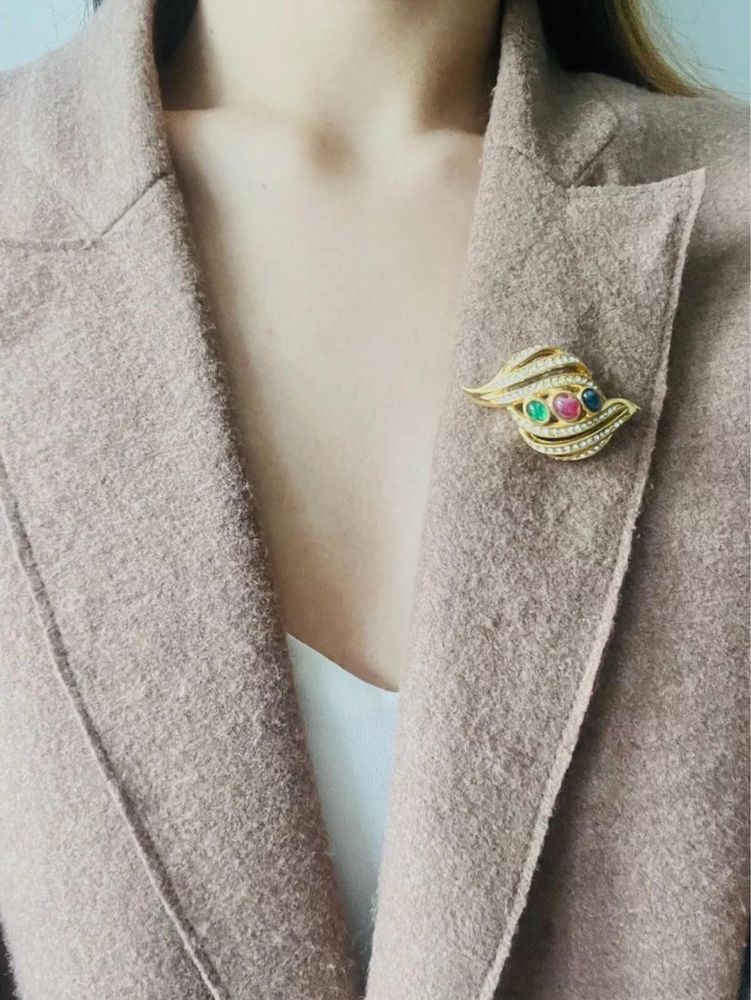 вінтажна брошка Christian Dior