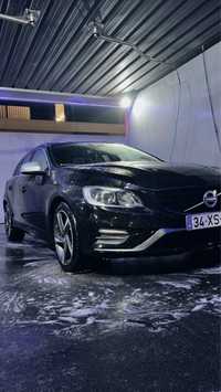 Volvo v60 D6 plug in