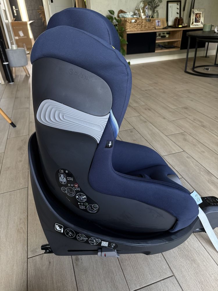 Cybex Sirona S2 i-size fotelik obrotowy z baza