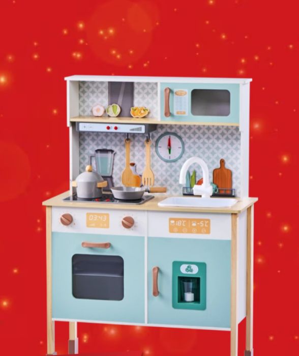 Дерев'яна мультифункціональна дитяча кухня