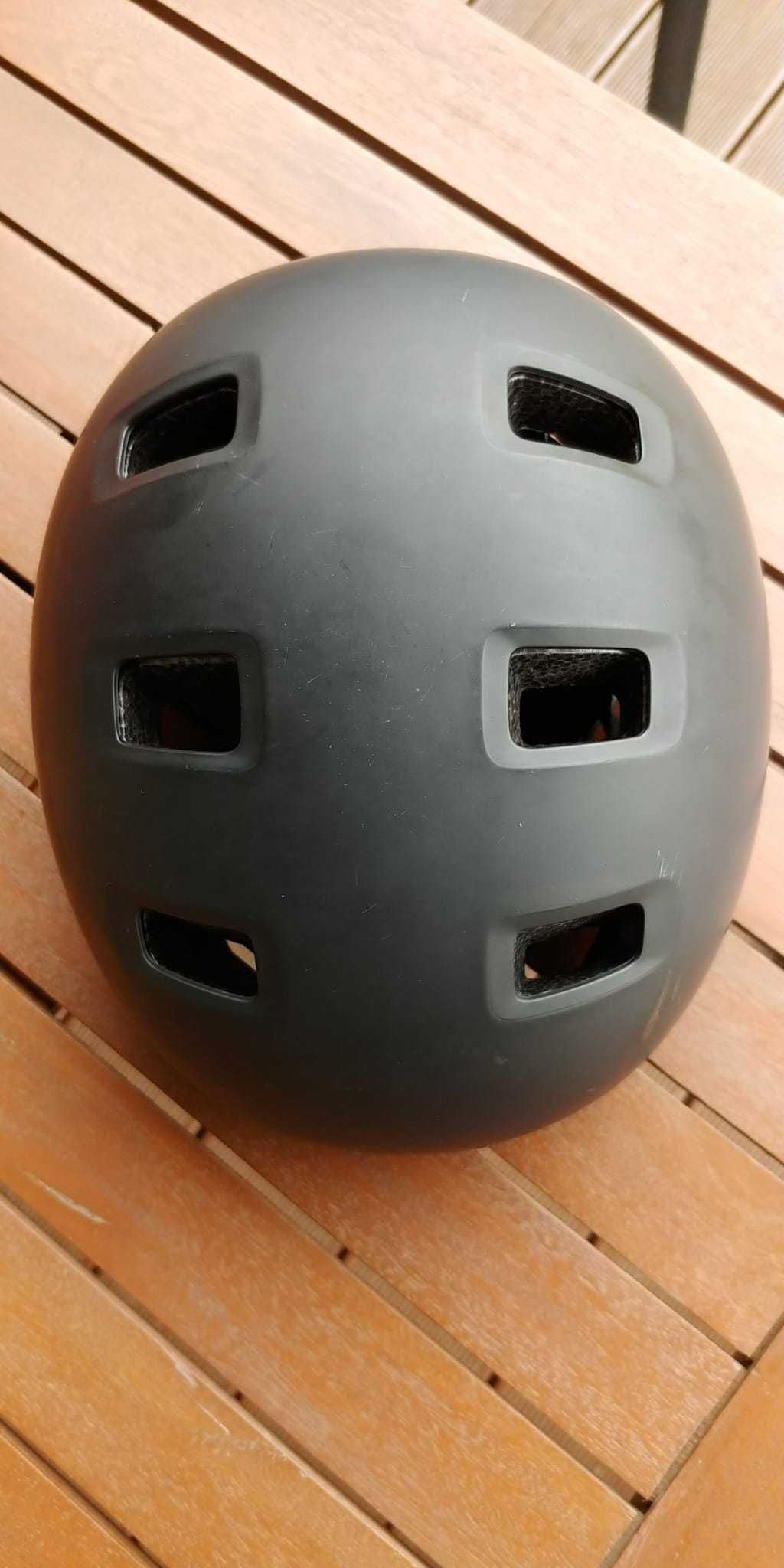 Kask rowerowy dziecięcy Btwin Decathlon r. S (52-55cm) z regulacją