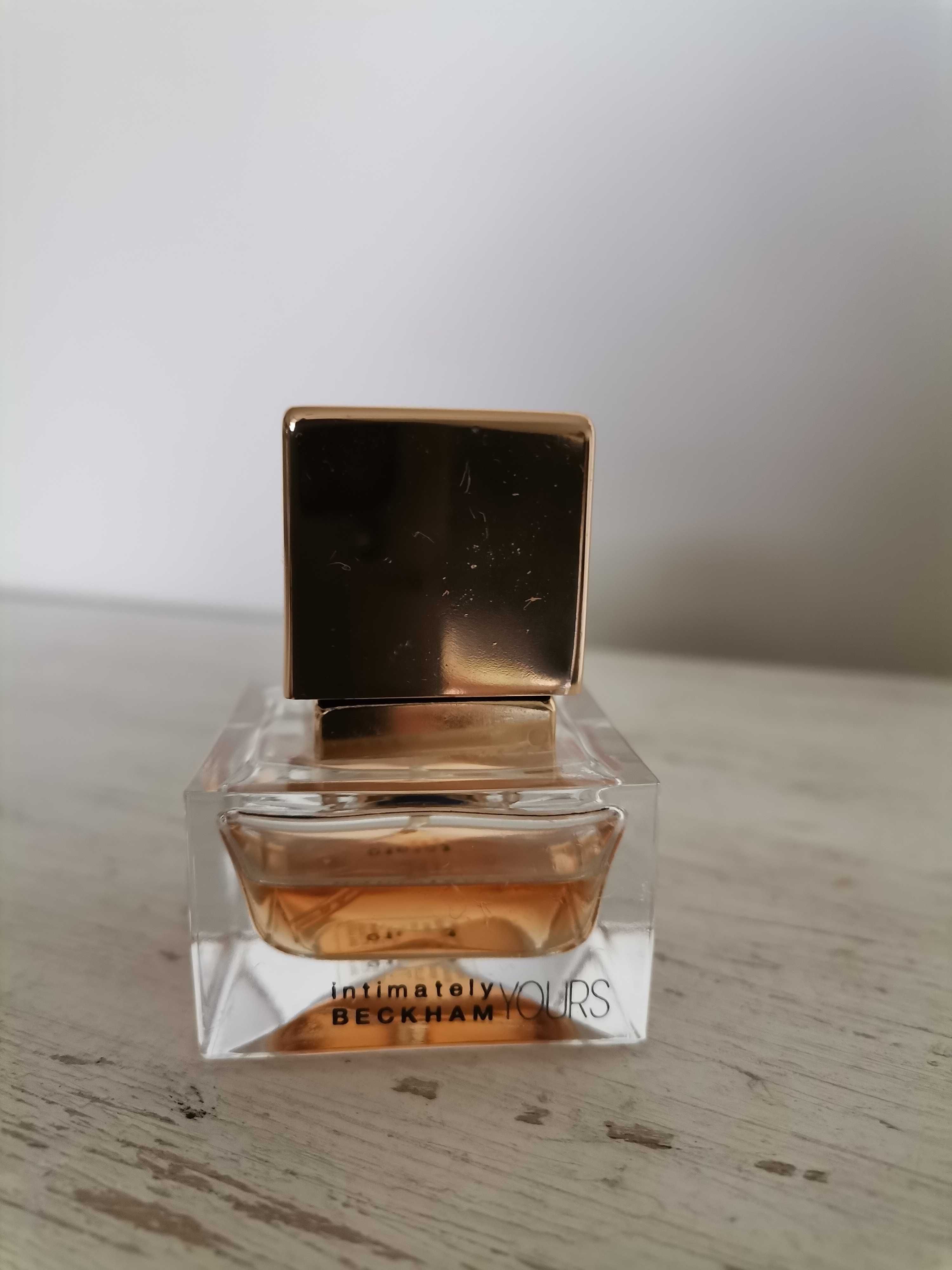 Woda toaletowa Beckham intimately yours 15ml