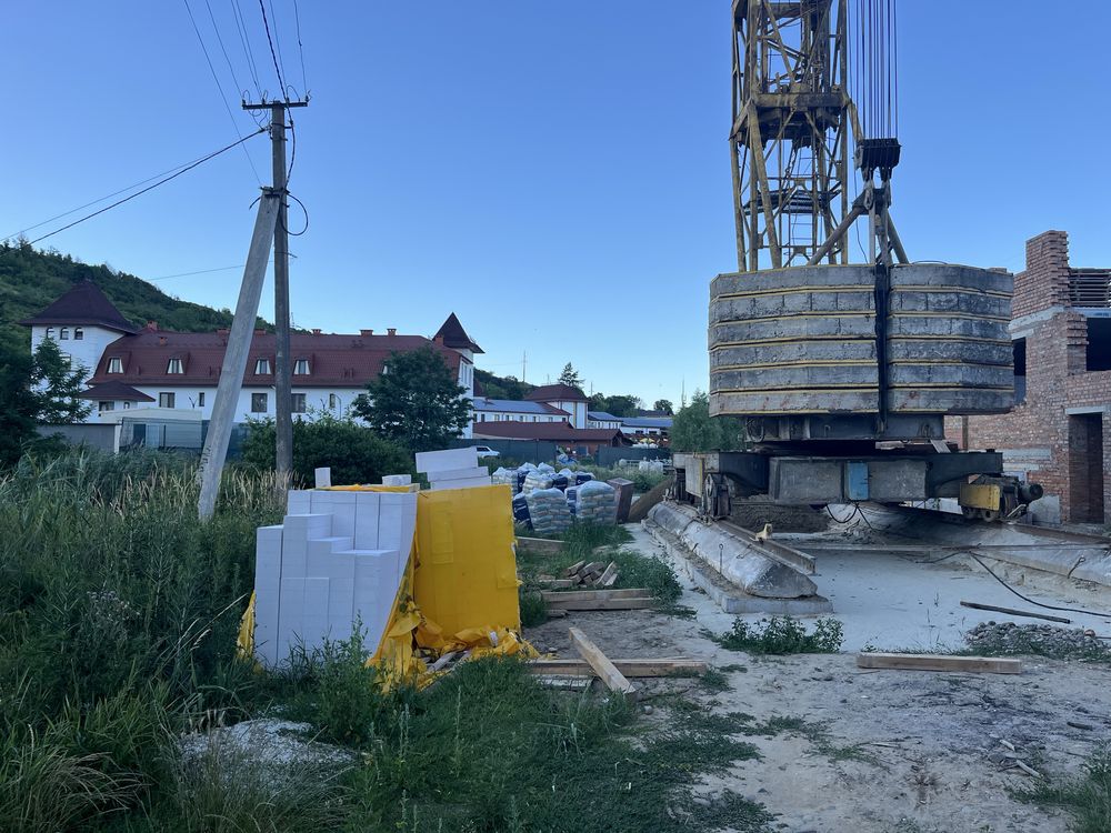 Новобудова студія 40 м2 Берегово басейни "Жайворонок" 2 хв пішки