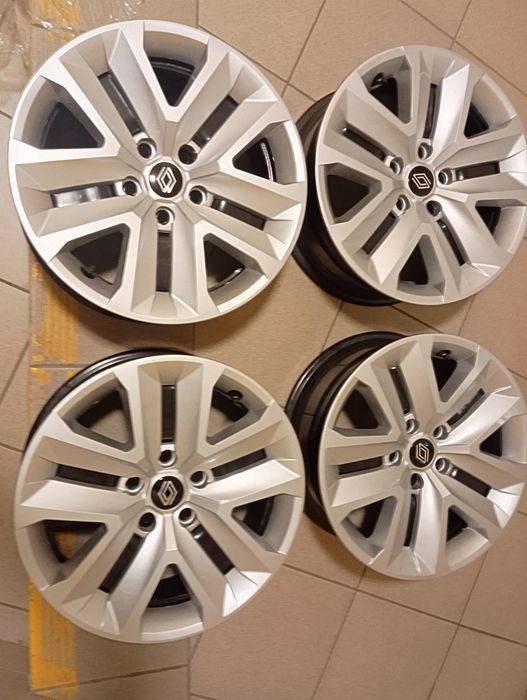 Felgi stalowe strukturalne Renault 17" Captur II,Symbioz  kołpaki oryg