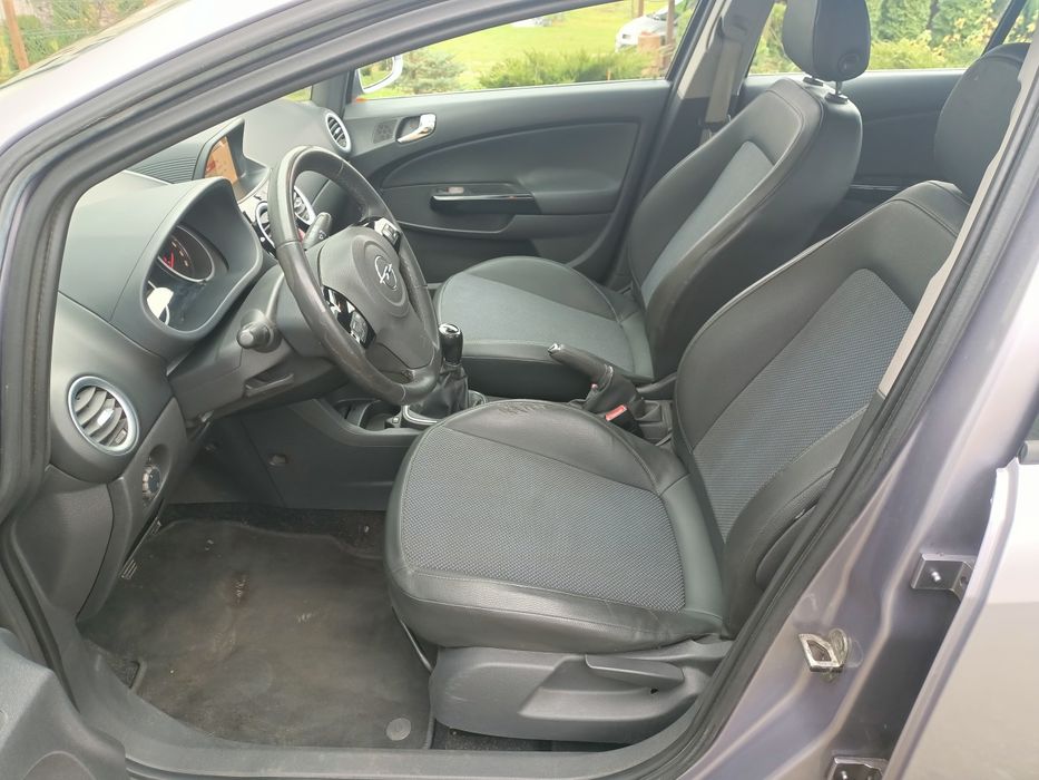 Opel Corsa  1.4 benzyna sprowadzony/opłacony