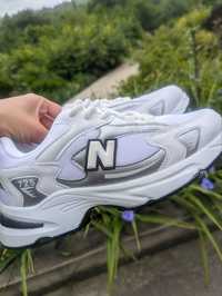 Білі стильні жіночі кросівки New Balance.