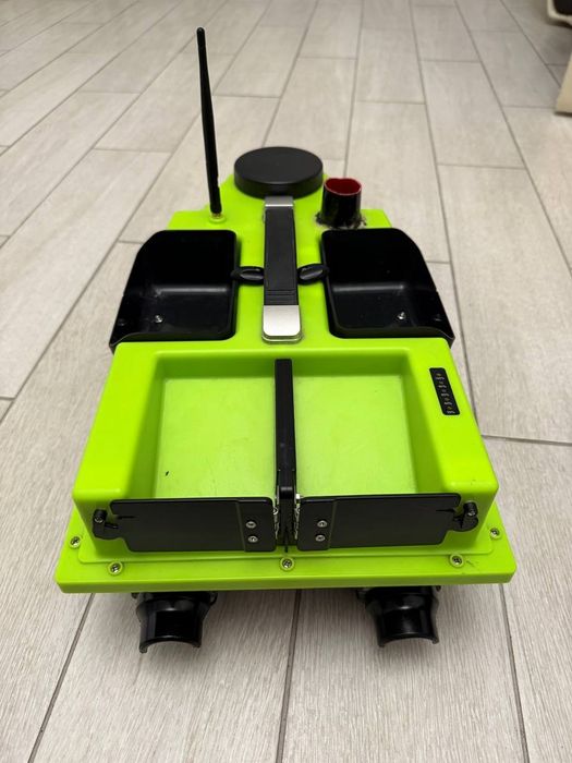 Продам риболовний кораблик D19 з GPS (99 точок)

Характеристики:

Авто