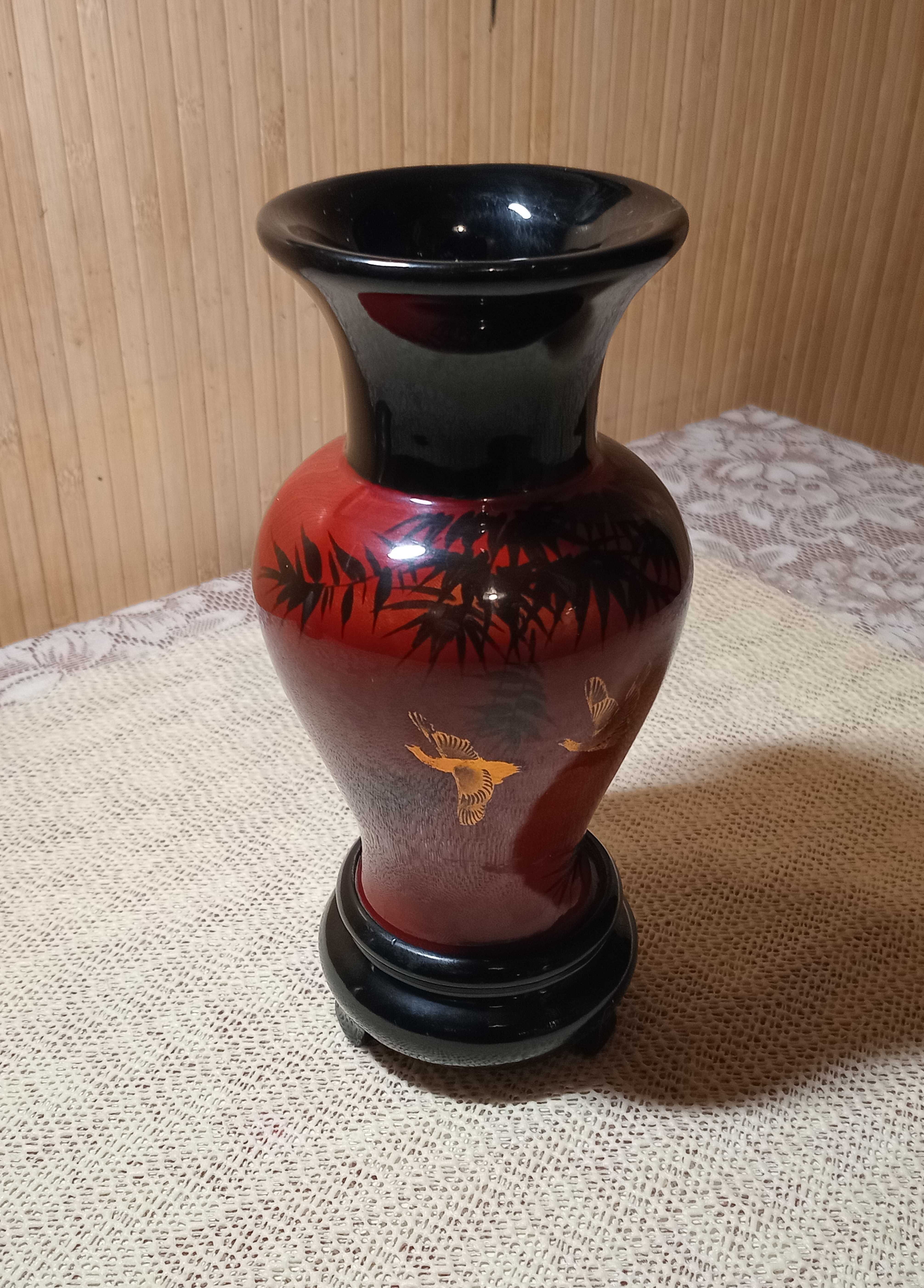 Ваза деревяная, лакированая, п-во Вьетнам