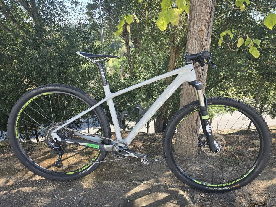 Focus raven 29 L carbono 12x1v